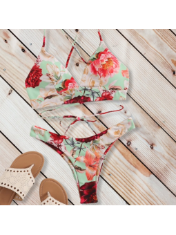 Bikini con cordon floral