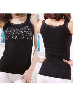 Blusa negra con encaje y...